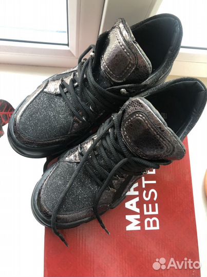 Ботинки женские