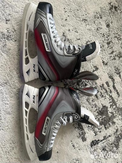 Хоккейные коньки Bauer x50
