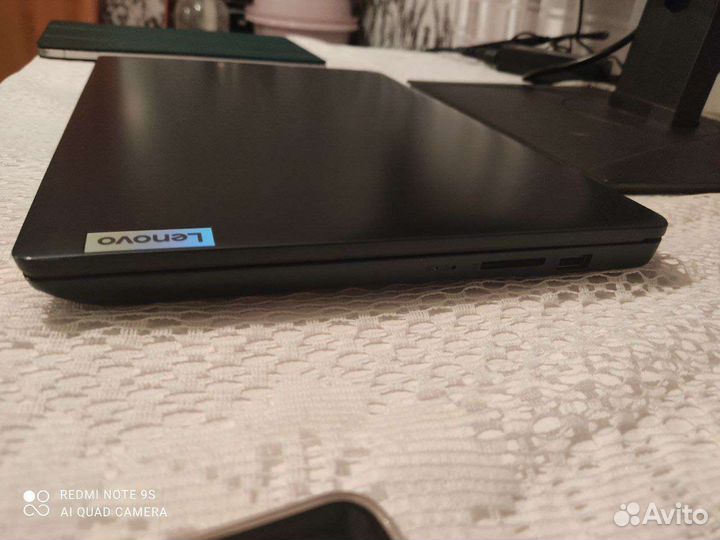 Ноутбук Lenovo