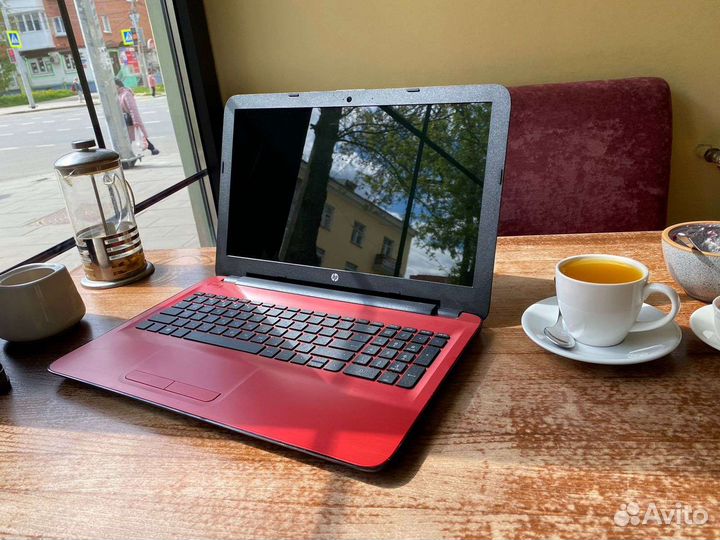 Красивый/Красный/Как новый/ для всех задач HP