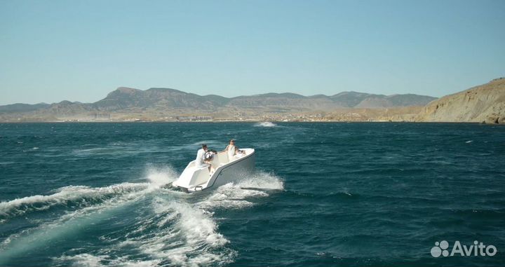 Катер Ecomarine