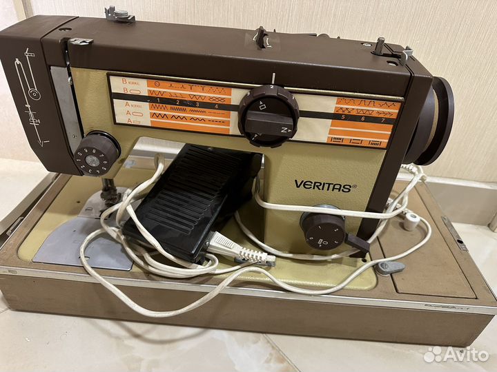 Швейная машинка veritas