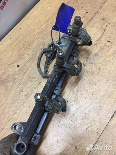 Топливная рампа Kia Spectra