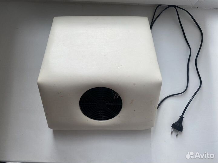 Пылесос для маникюра