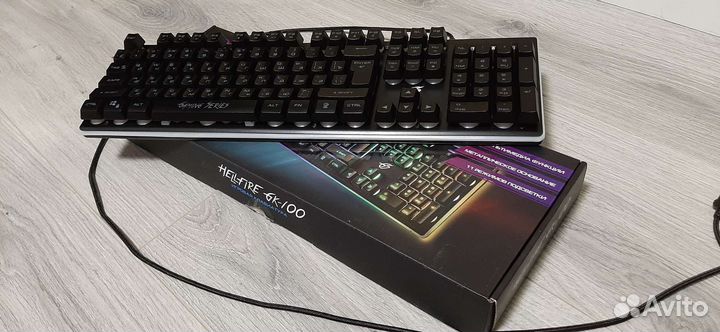 Игровая клавиатура с подсветкой