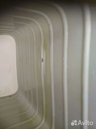 Не морозит.Компрессор в рабочем состоянии