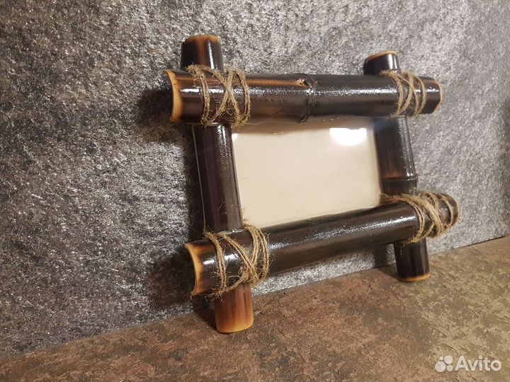 Фоторамка из бамбука