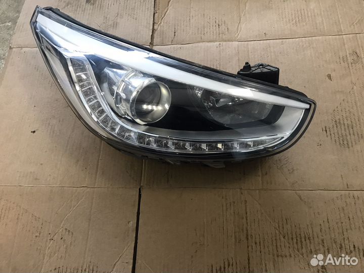 Фара передняя правая Hyundai Solaris 1 (5475)