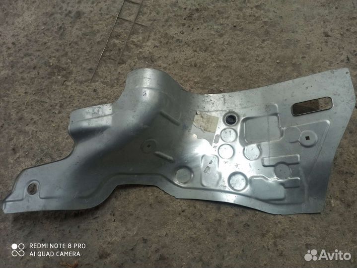 Лонжерон левый skoda rapid