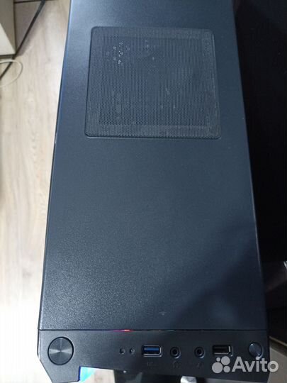 Корпус AeroCool Cylon