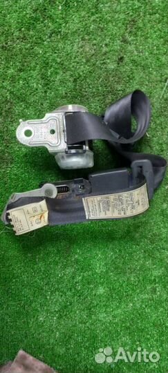Ремень безопасности задний правый Toyota Camry
