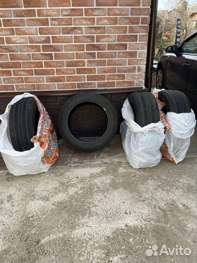 Sunfull SF-983 AS 225/55 R18