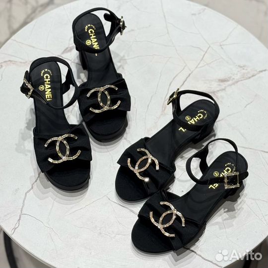 Босоножки женские