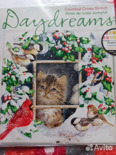 Схемы и нитки от наборов для вышивки