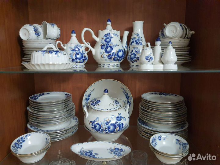 Сервиз столовый