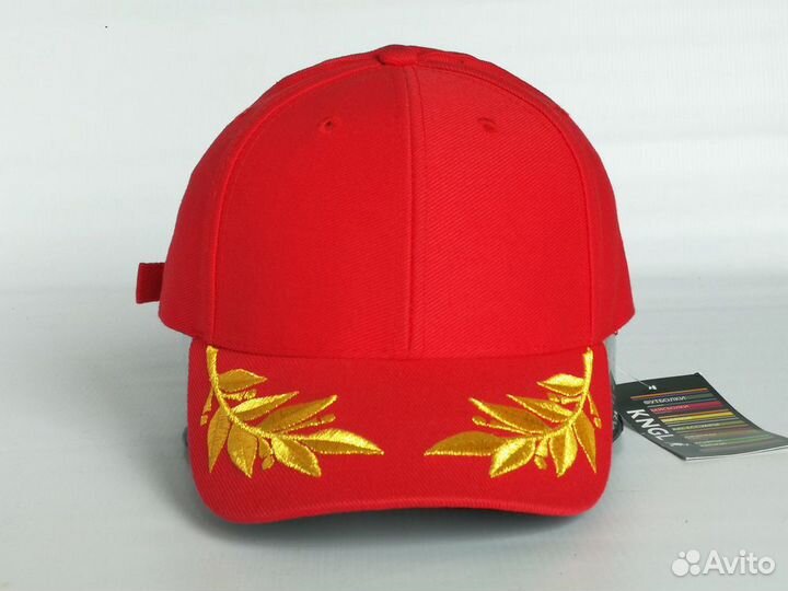 Классическая бейсболка, красная