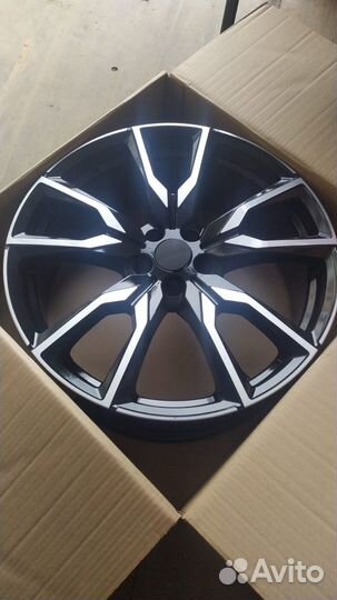 Диск колесный R20 RST R012 8.0/5x114.3x67.1/45 BD