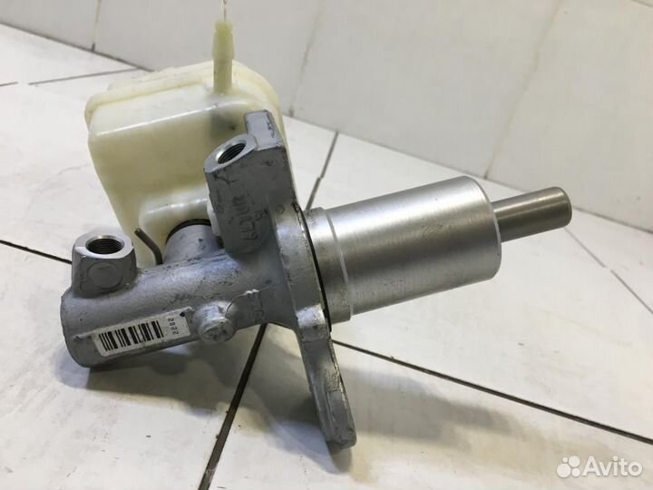 Главный тормозной цилиндр BMW 5-series F10