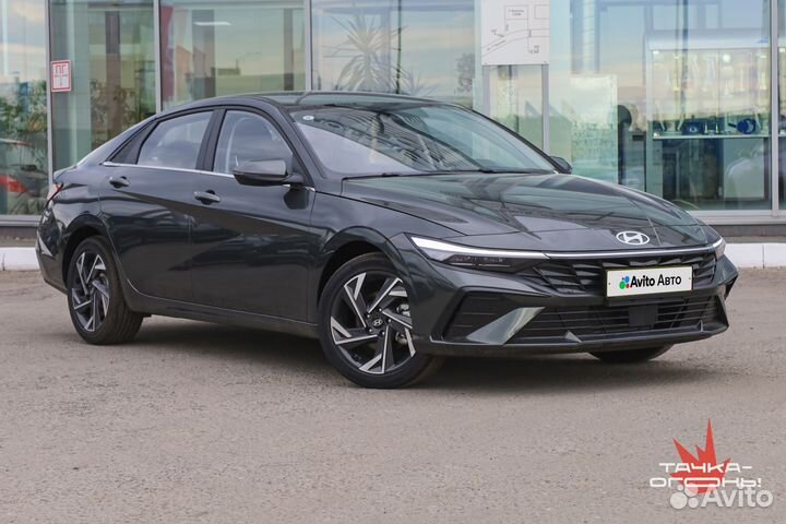 Hyundai Elantra 1.5 CVT, 2023, 60 км