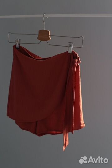 Льняные шорты