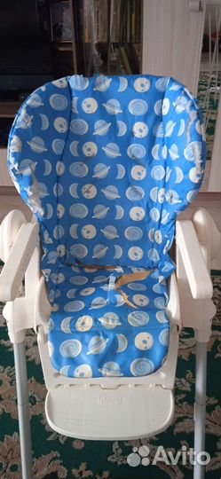 Детский стульчик для кормления chicco