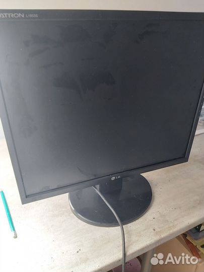 Монитор для компьютера бу