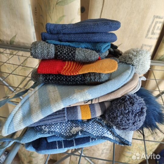Пакет шапок и варежек