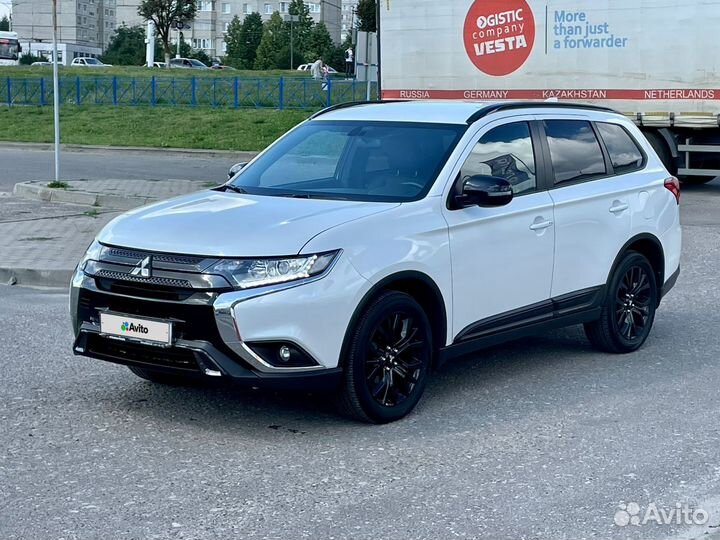 Mitsubishi Outlander 2.0 CVT, 2021, 35 000 км