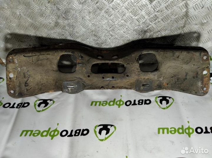 Балка подмоторная Subaru Legacy B13