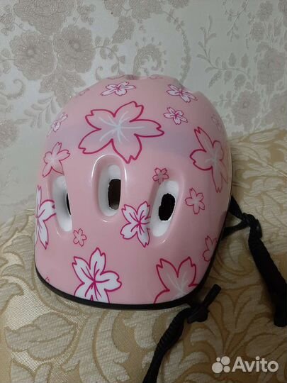 Защитный шлем для роликов