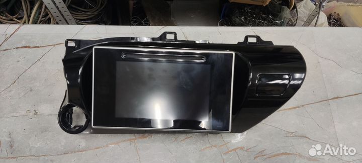 Магнитола Toyota Hilux 8