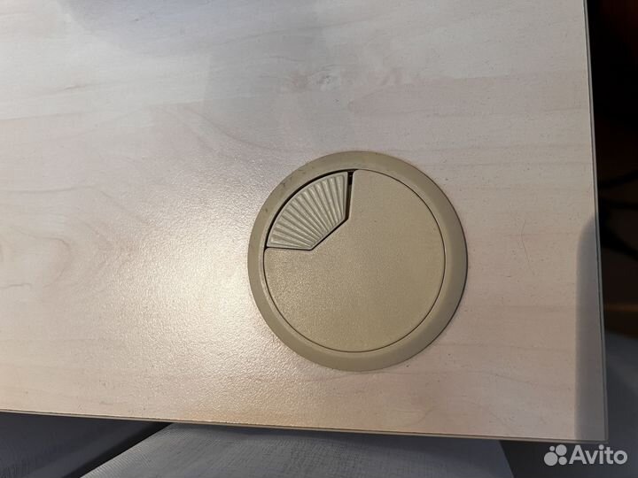 Стол письменный