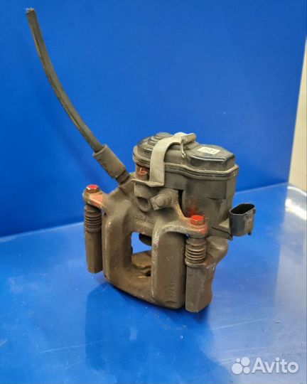 Суппорт задний левый в сборе BMW X3 X4 F25