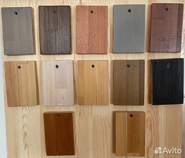 Деревянные ступени и мебельный щит