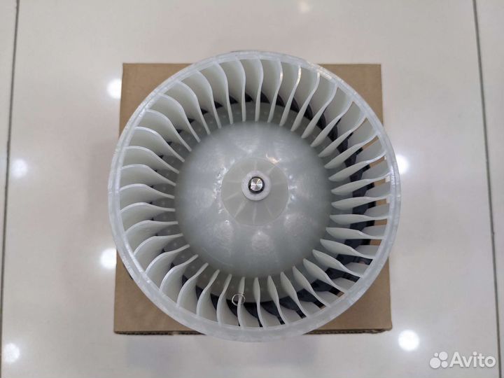 Мотор отопителя chevrolet spark M300