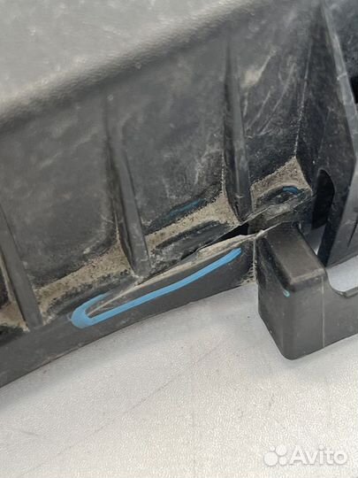 Крышка блока предохранителей Опель Астра J