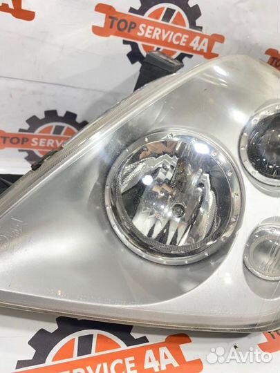Фара левая Ssang Yong Rexton GAB OM662 2004