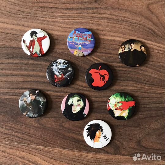 Аниме значки