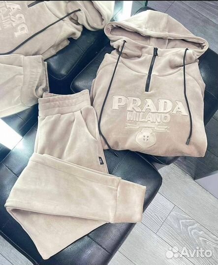 Велюровые костюмы Prada S M