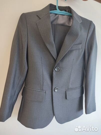 Костюм школьный