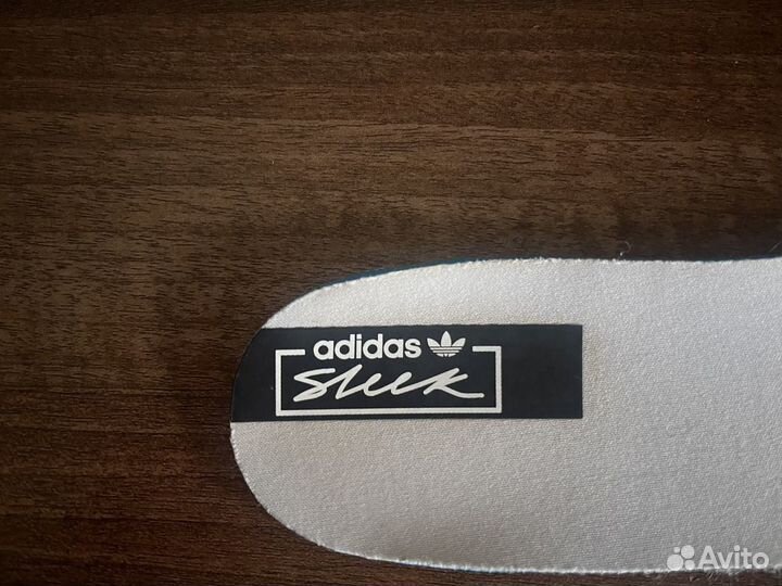 Кроссовки женские adidas Sleek Super