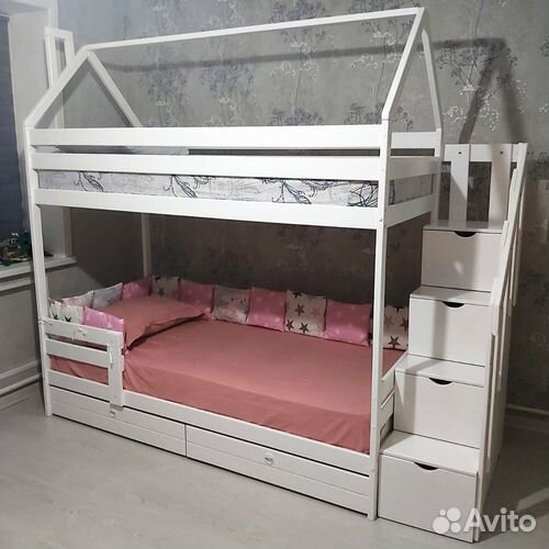 Двухъярусная кровать из березы