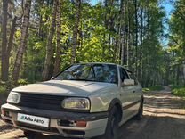 Volkswagen Vento 1.6 MT, 1997, 350 000 км, с пробегом, цена 140 000 руб.