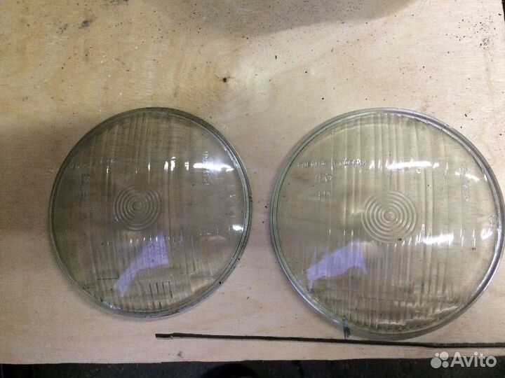 Стекла фар на ближний свет для ваз 2103/2106