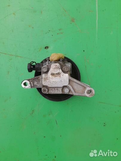 Насос гидроусилителя KIA Cerato 2008, 2009, 2010