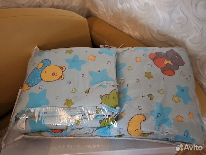 Бортики в кроватку