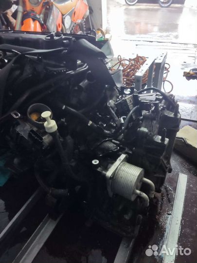 Двигатель Mitsubishi 4B11 по частям