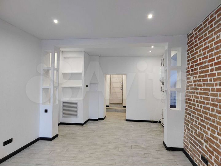 Офис, студия, кабинет 31 м²