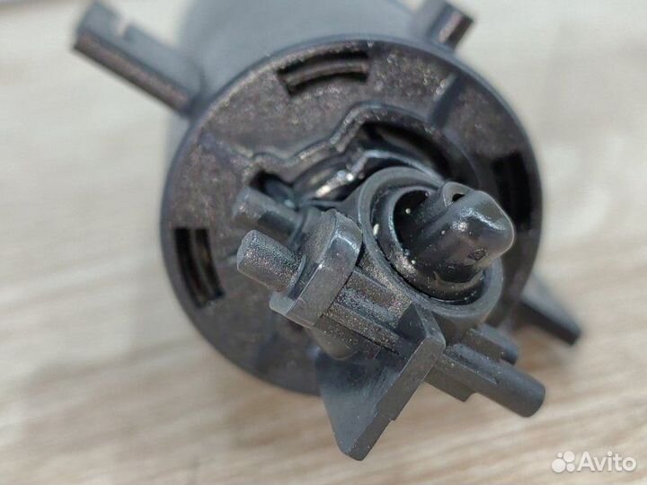 Форсунка омывателя фар правая Bmw X5 E70 N52B30AF