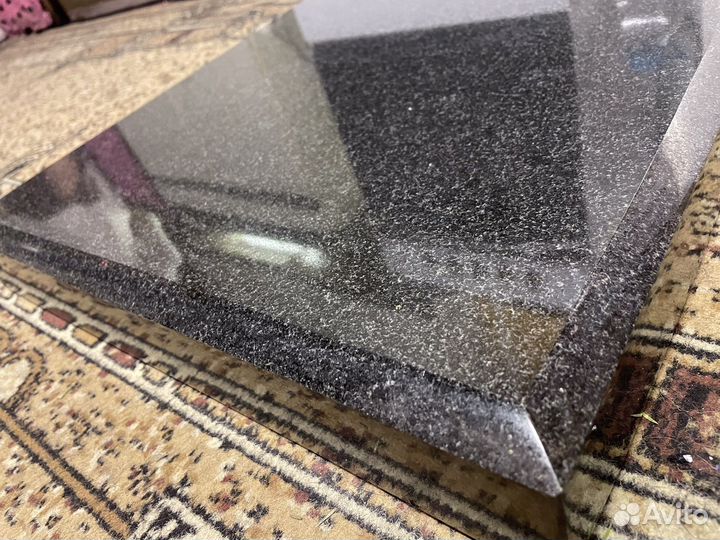 Гранитная и мраморные подставка под сабвуфер